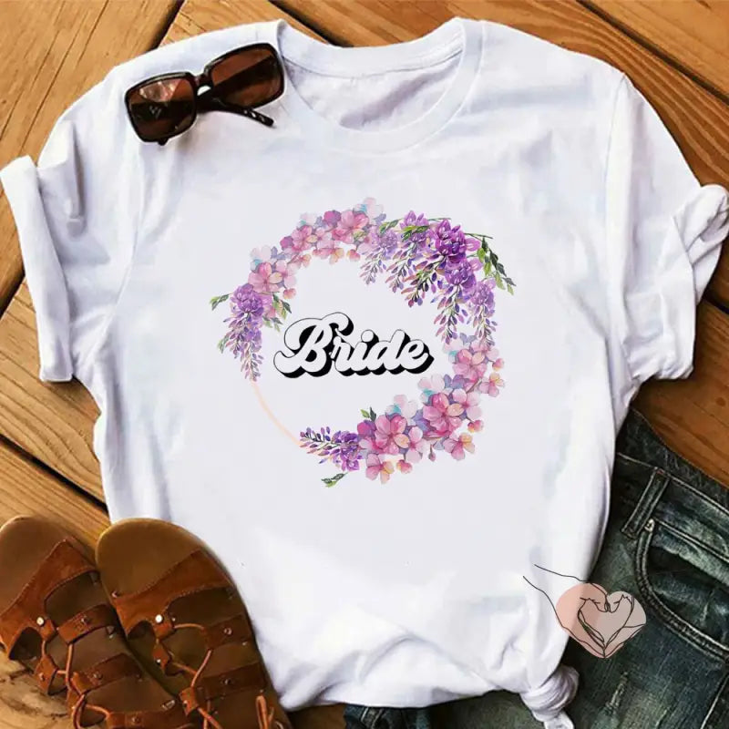 ENTERREMENT VIE DE JEUNE FILLE COURONNE TEE SHIRT 1